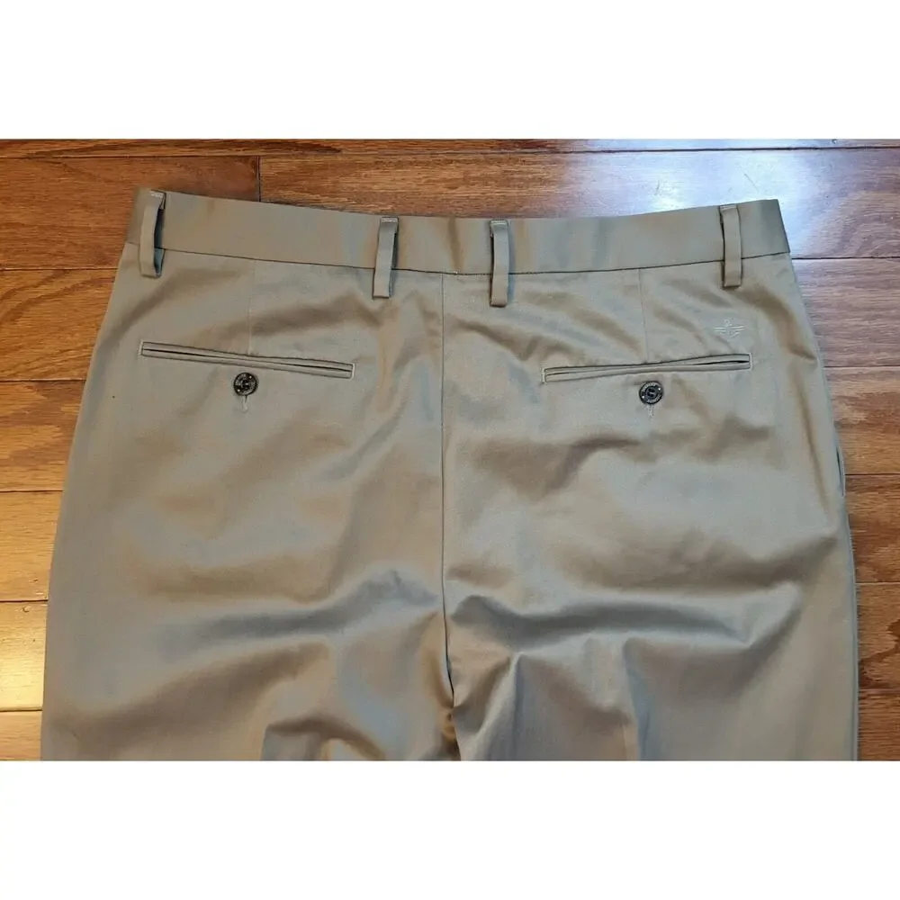 DOCKERS Signature Khaki D3 Classic Fit Pants / Slacks Men's Size 34 X 33